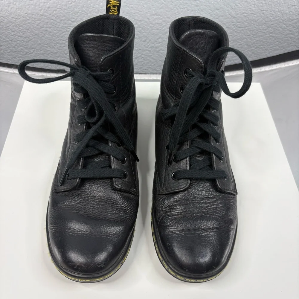 Doc Martens Leyton Women’s Leather Casual Boots - Picture 5 of 13
